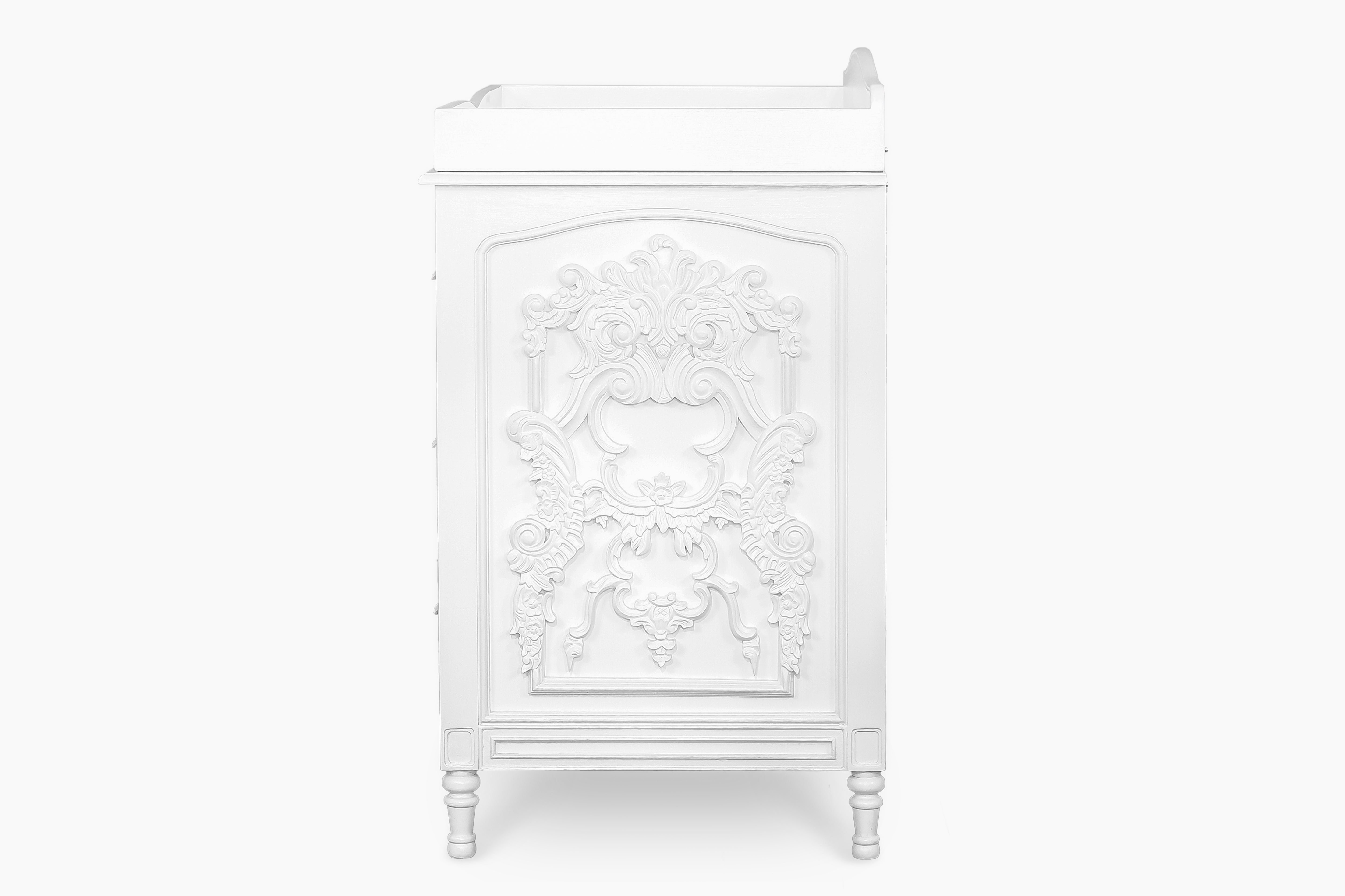 La Leena - 6-Drawer Dresser & Topper Set - Side Carving - White Wash