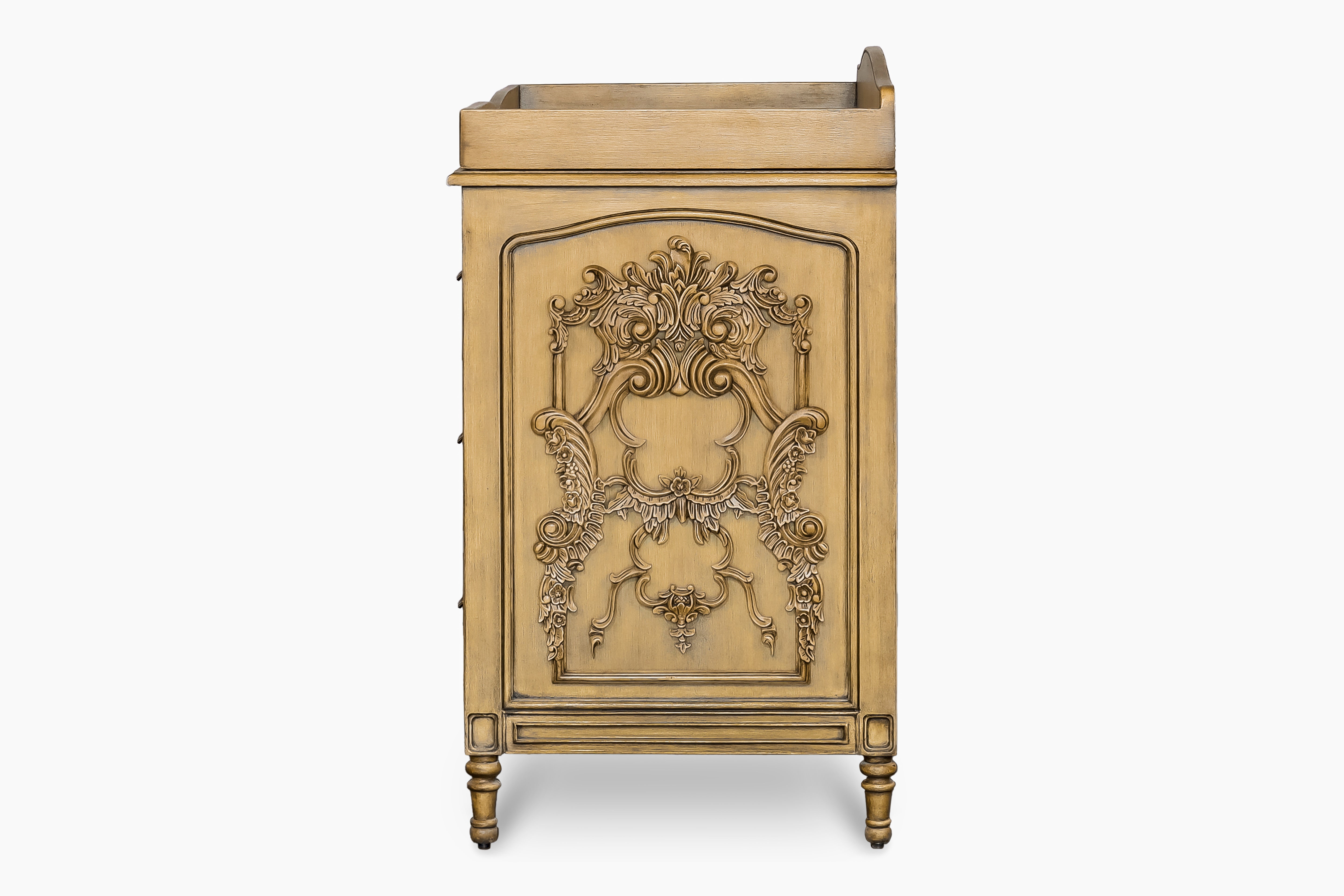 La Leena - 6-Drawer Dresser & Topper Set - Side Carving - Timber Wash