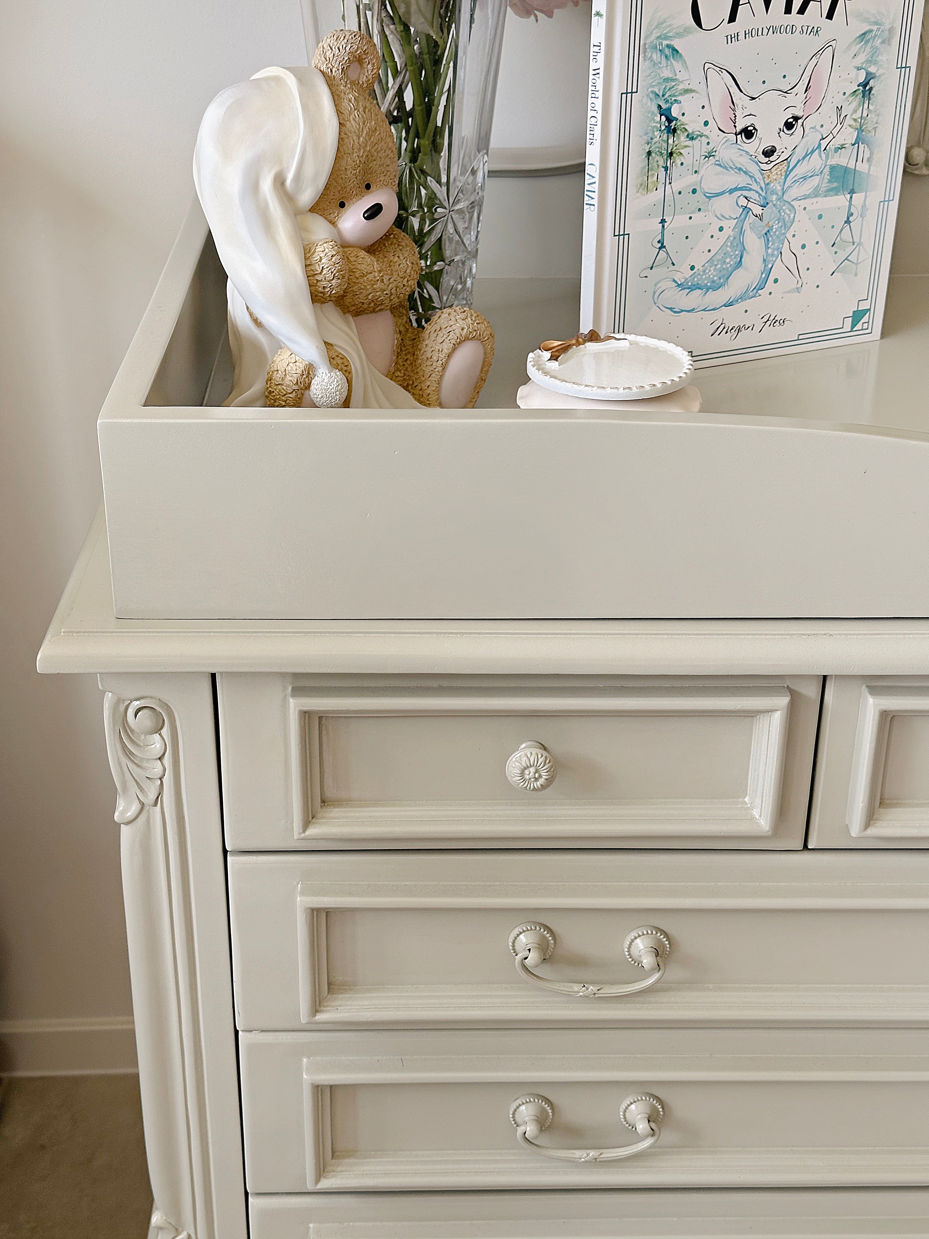 Amelie Sage - 6-Drawer Dresser & Topper Set