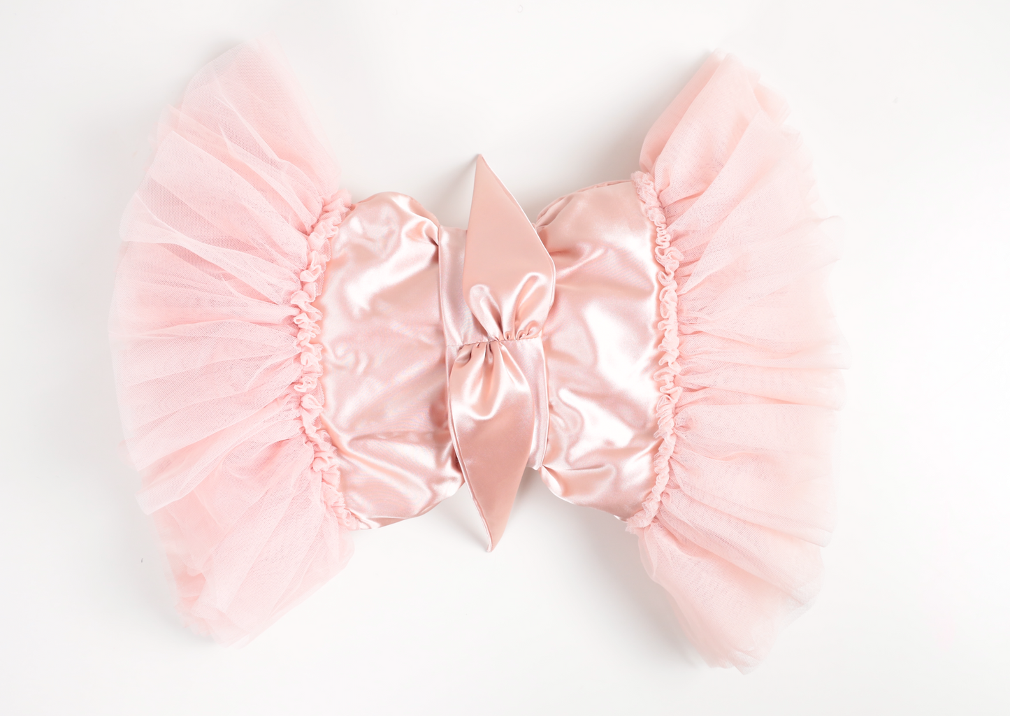 Dreamy Bow Cushion