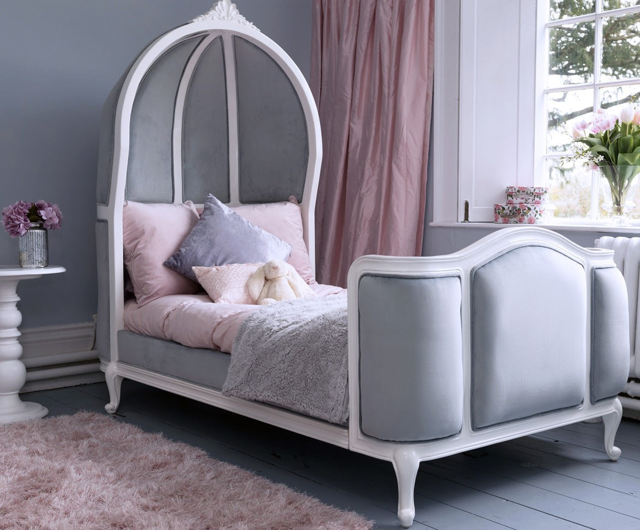 Beaufort Bed