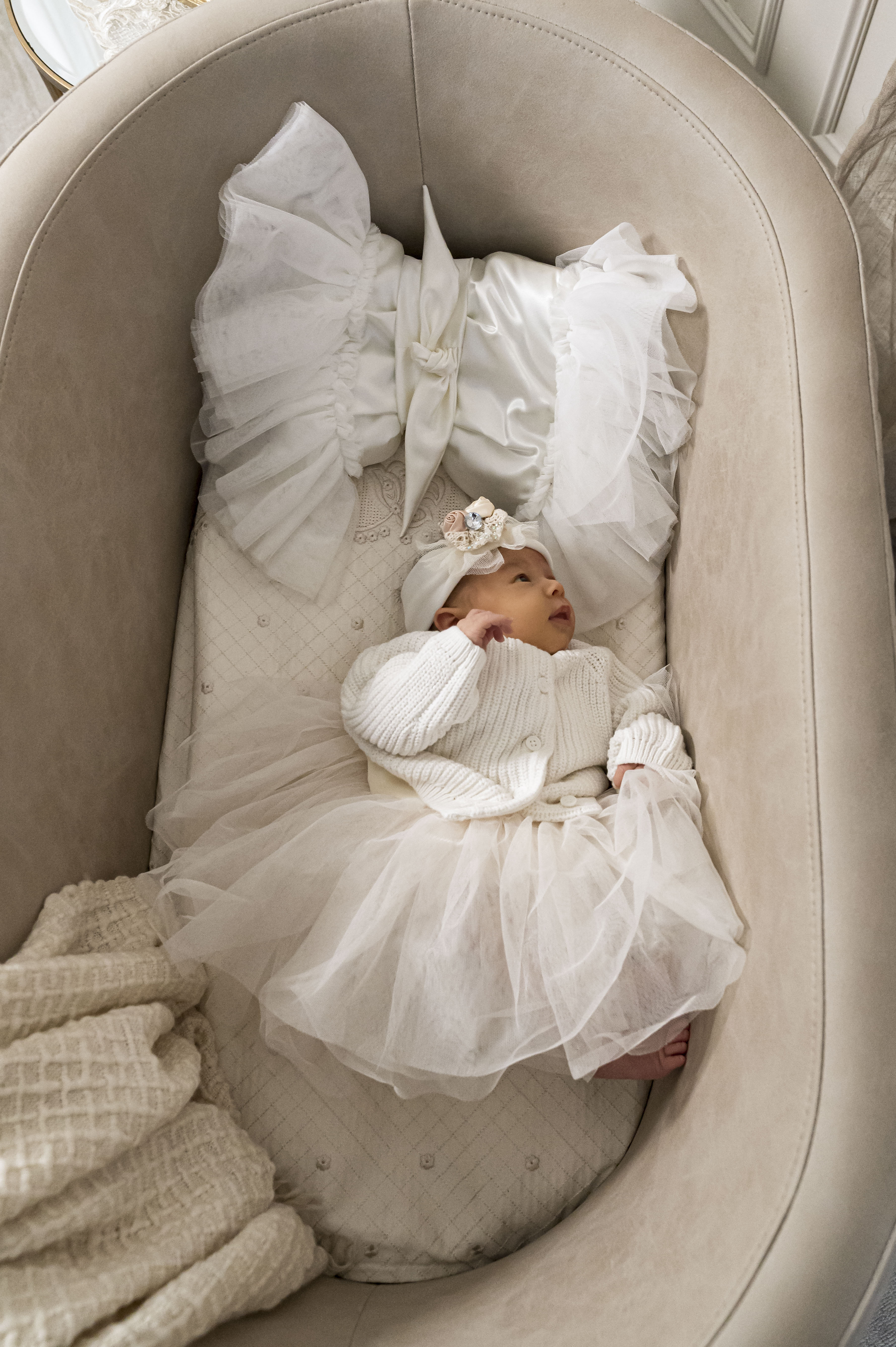 Benito Bassinet FLOOR STOCK SALE Rococo Bebe