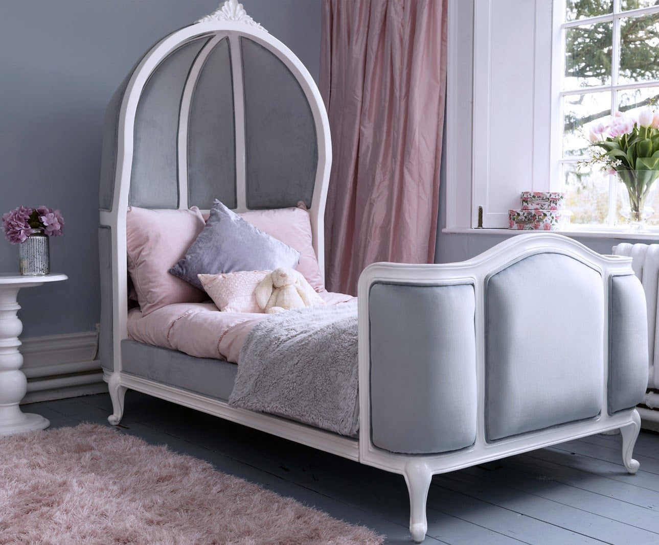 Beaufort Bed (EX-DISPLAY CLEARANCE)