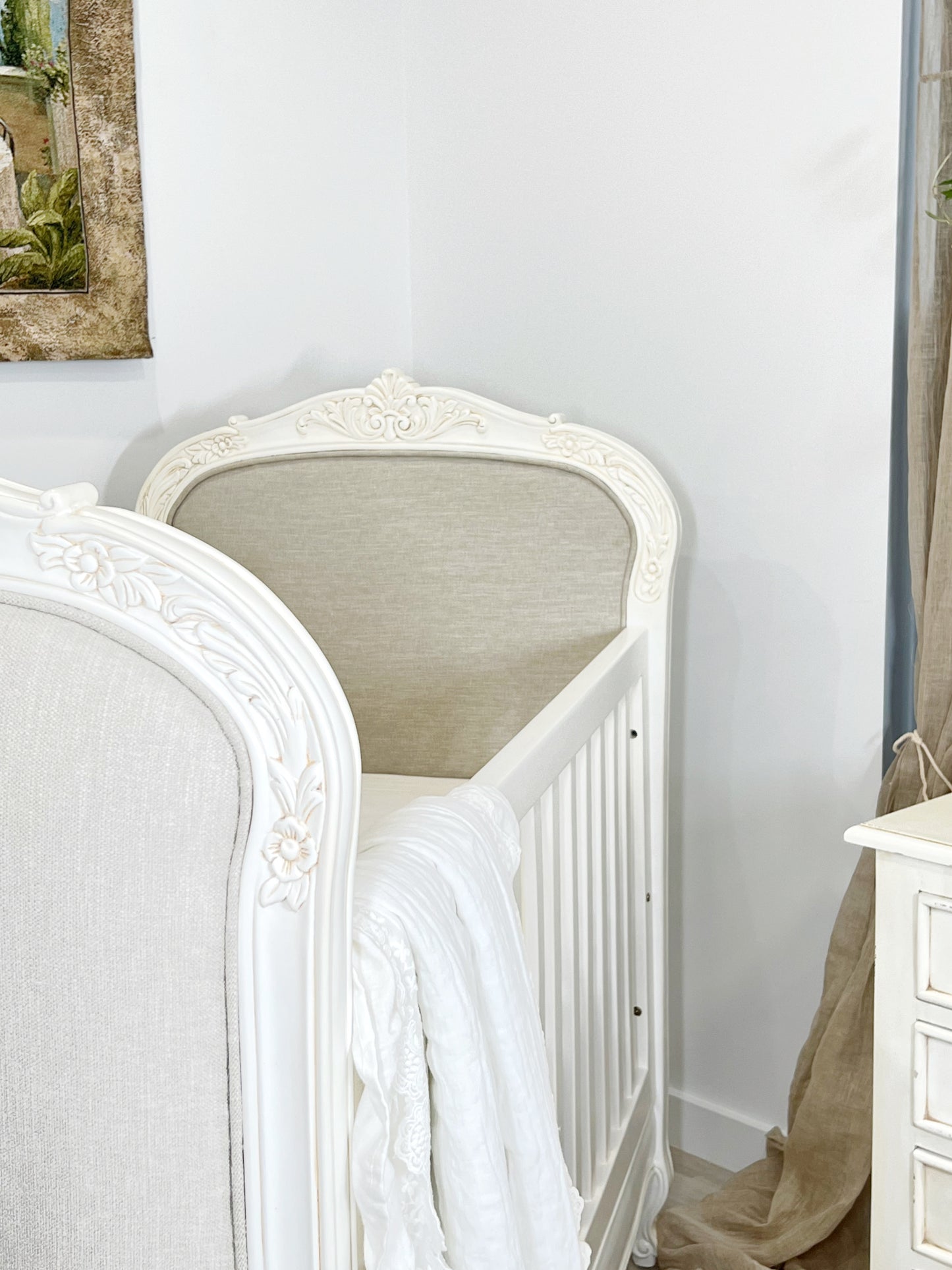 Amelie Antique White Cot