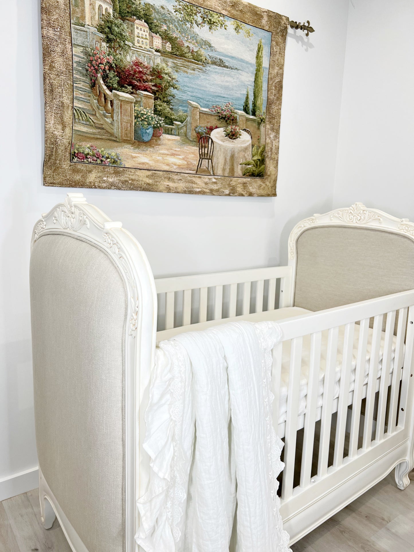 Amelie Antique White Cot